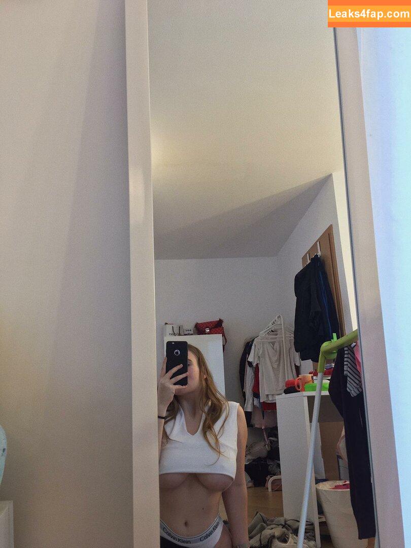 Emilia / Emmadorable / Emmia / emiliaaa leaked photo photo #0008