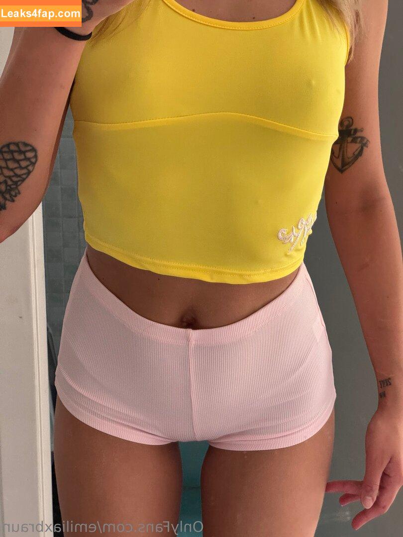 emiliaxbraun / emilia_xbraun leaked photo photo #0010