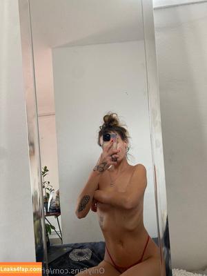 emiliaxbraun photo #0004