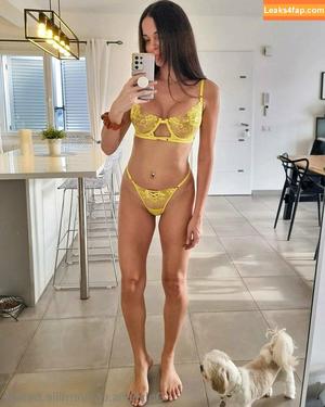 emilie.bellule photo #0045