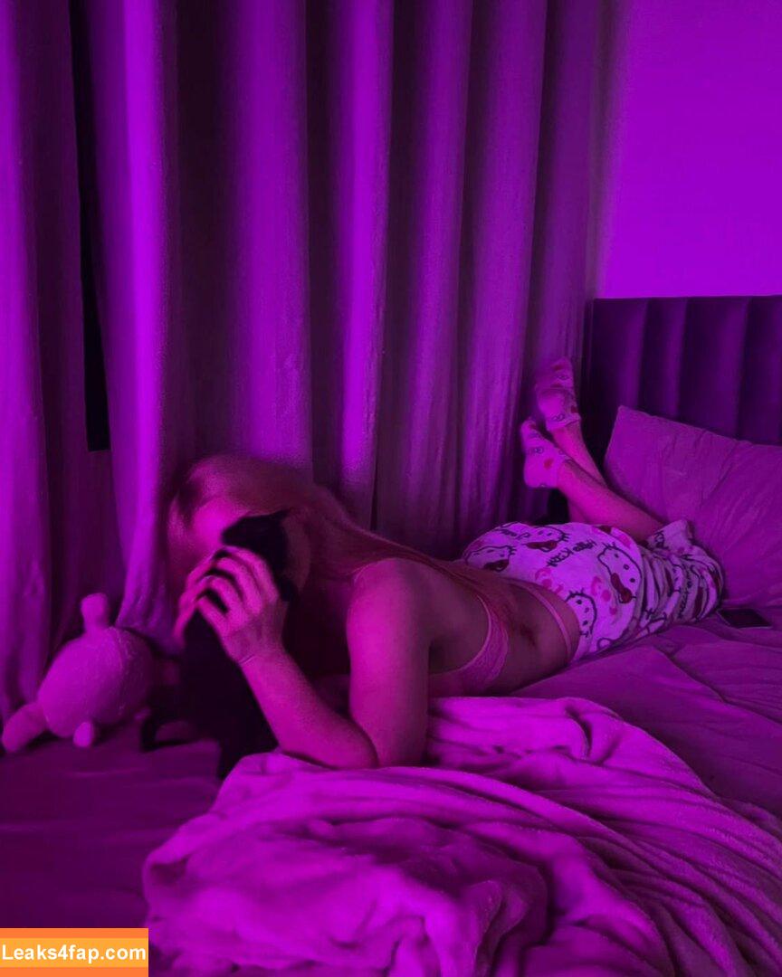 Emilly Pimentel / EmillyPiment3l / emilly_piimentell / emilly_pimentel_ / favicon.ico / https: leaked photo photo #0010