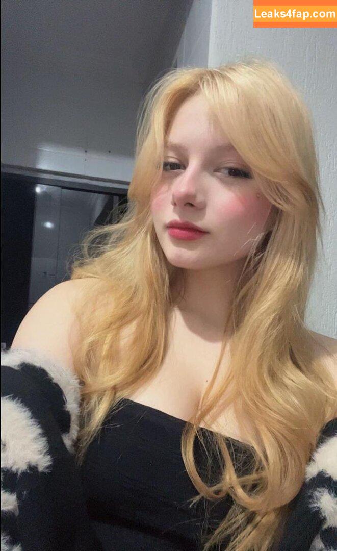 Emilly Pimentel / EmillyPiment3l / emilly_piimentell / emilly_pimentel_ / favicon.ico / https: leaked photo photo #0011