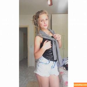 Emilly Schellmann photo #0091