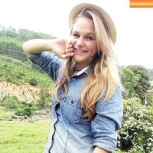 Emilly Schellmann photo #0094