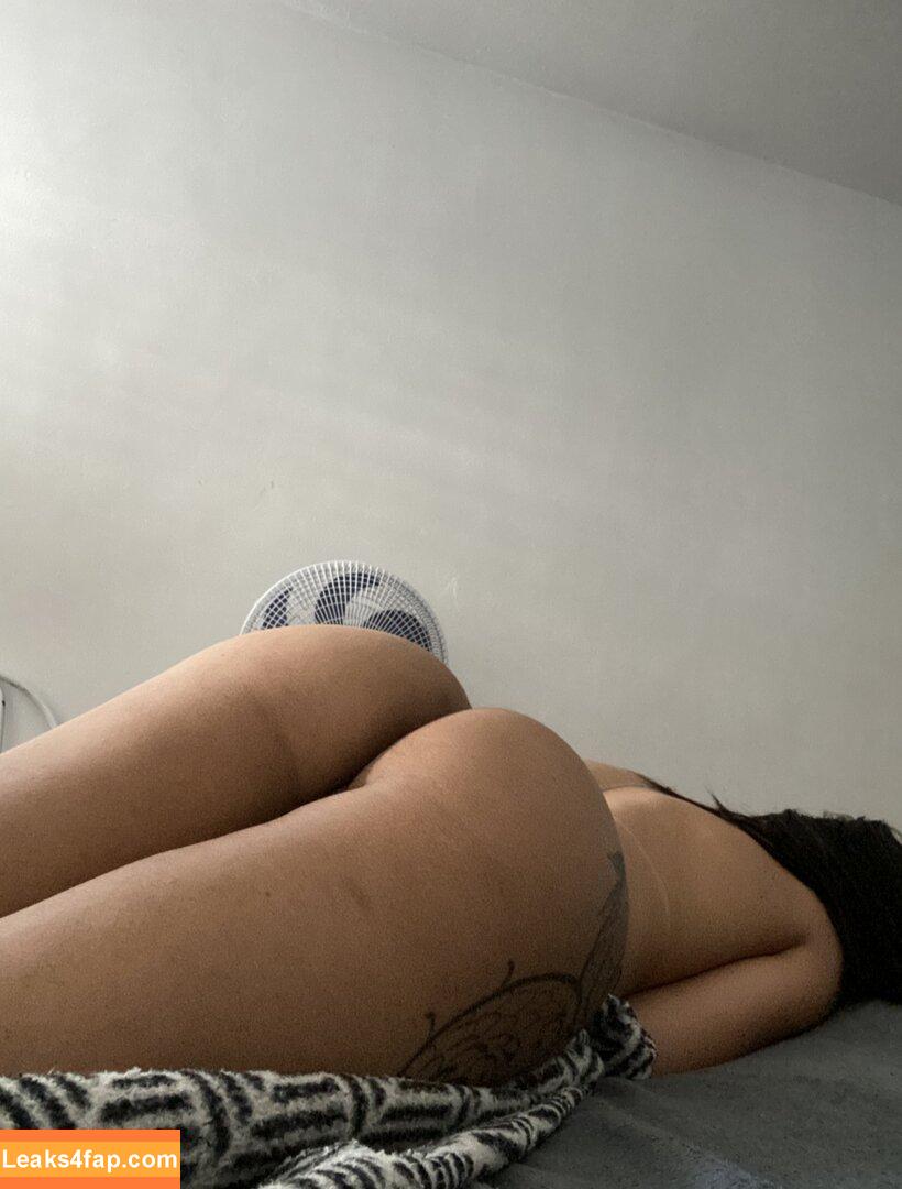 Emilly Vitória / Vitória Santos 🍑 / emillyvitorianogueira / v2711 leaked photo photo #0022