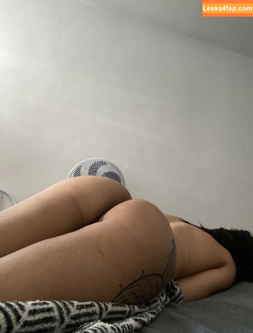 Emilly Vitória / Vitória Santos 🍑 / emillyvitorianogueira / v2711 leaked photo photo #0024