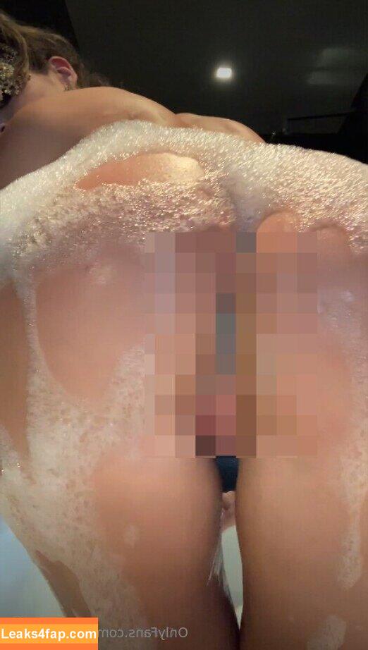 Emily Addison / emiaddisonnyc / emiaddisonx / emilyaddison44 leaked photo photo #0568