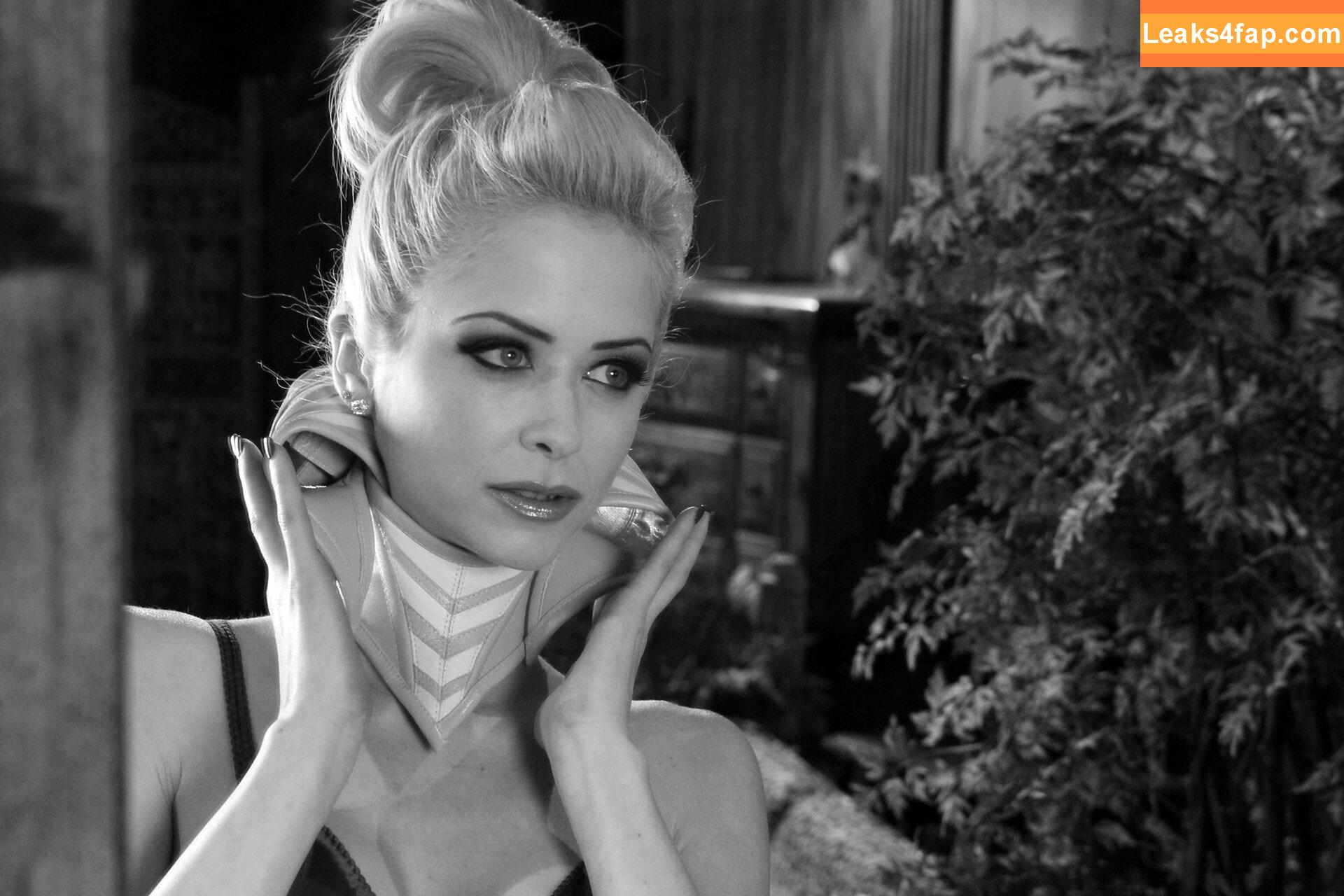 Emily Addison / emiaddisonnyc / emiaddisonx / emilyaddison44 leaked photo photo #0706