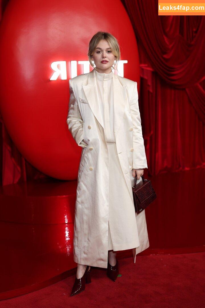 Emily Alyn Lind / emilylind слитое фото фото #0191