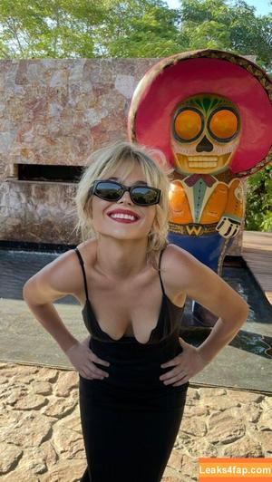 Emily Alyn Lind фото #0131