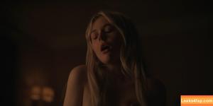 Emily Alyn Lind photo #0136