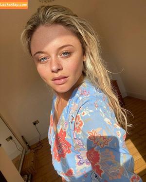 Emily Atack photo #0003