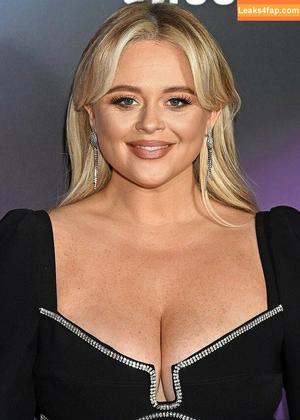 Emily Atack фото #0549