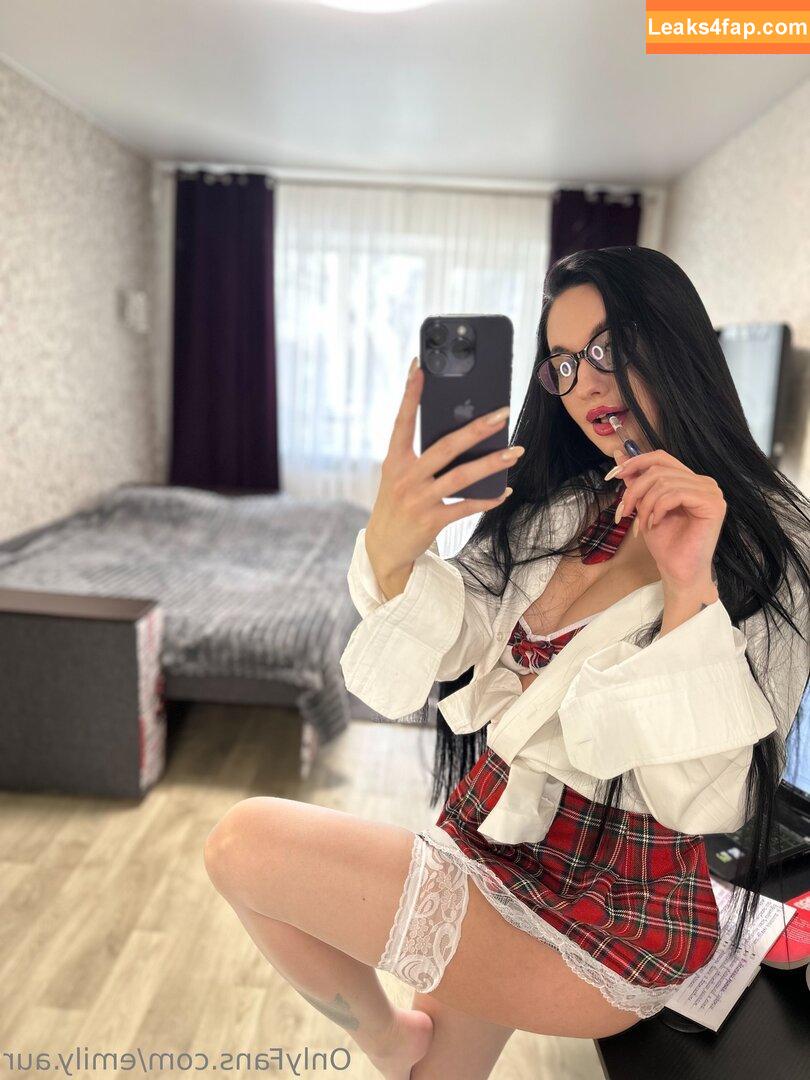 emily_aur /  leaked photo photo #0011