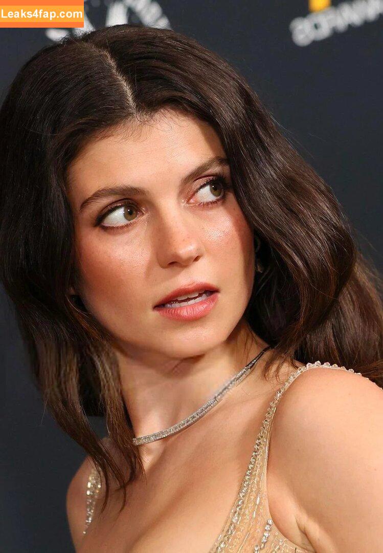 Emily Bader / emily_bader / emilykbader слитое фото фото #0032