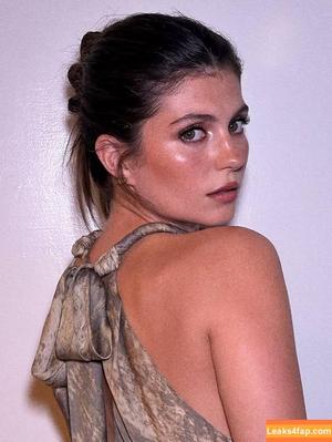 Emily Bader фото #0003