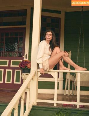 Emily Bader фото #0042