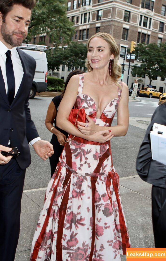 Emily Blunt / _emily_blunt_ leaked photo photo #0565