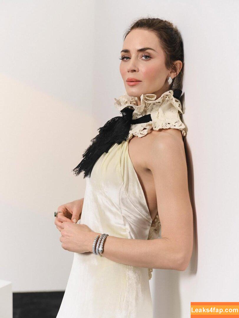 Emily Blunt / _emily_blunt_ leaked photo photo #0702