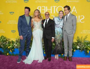 Emily Blunt photo #0669