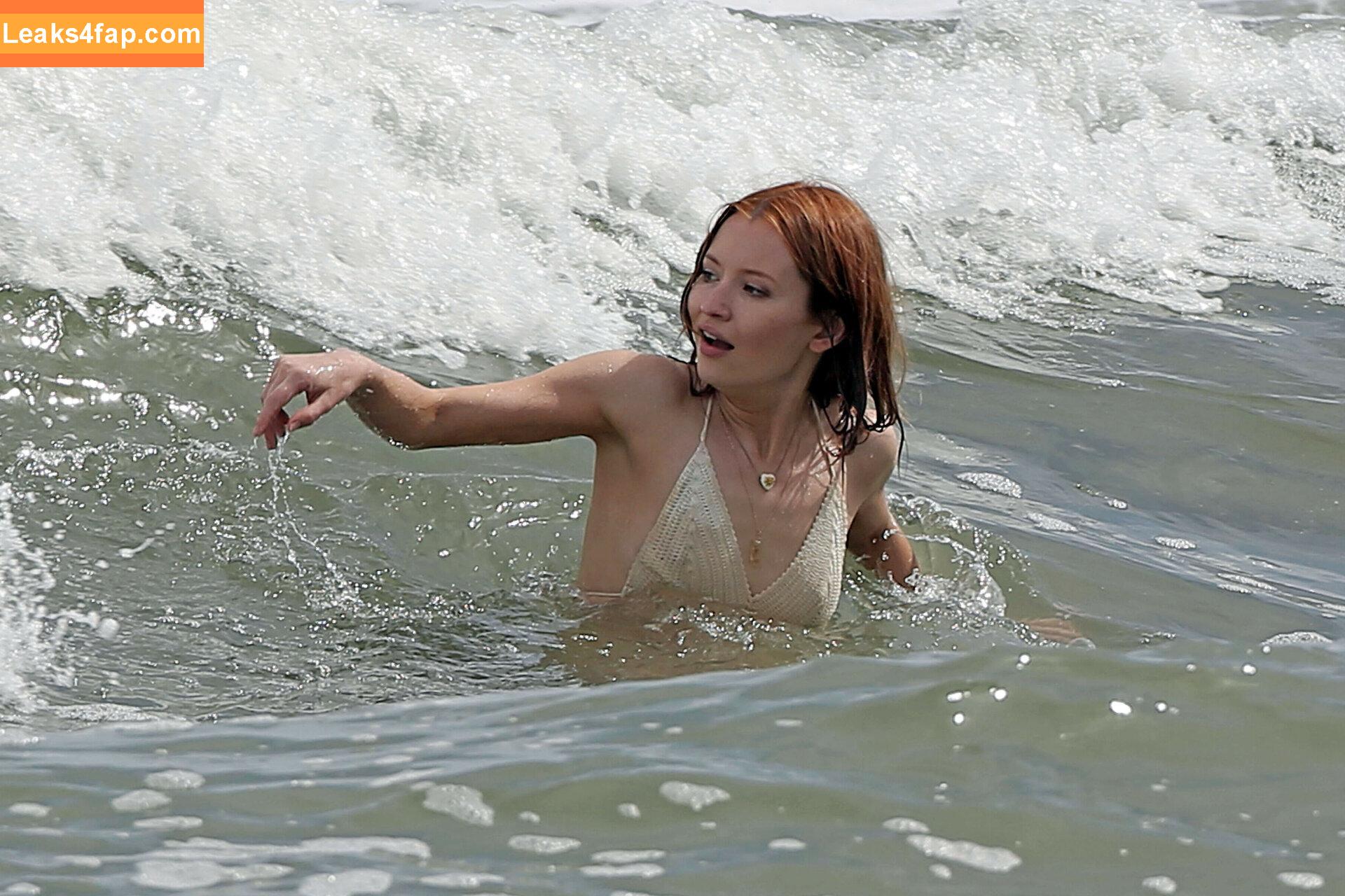 Emily Browning / emilyjanebrowning слитое фото фото #0022