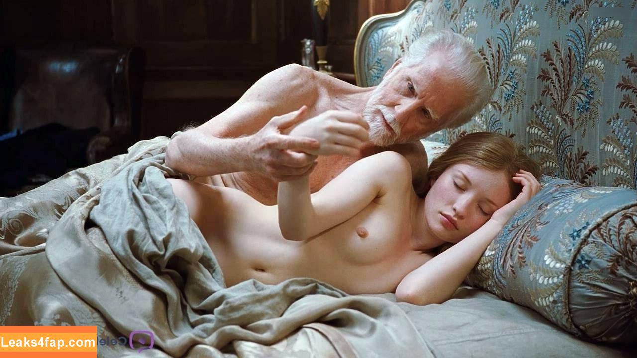 Emily Browning / emilyjanebrowning leaked photo photo #0117