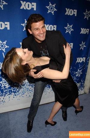 Emily Deschanel фото #0017
