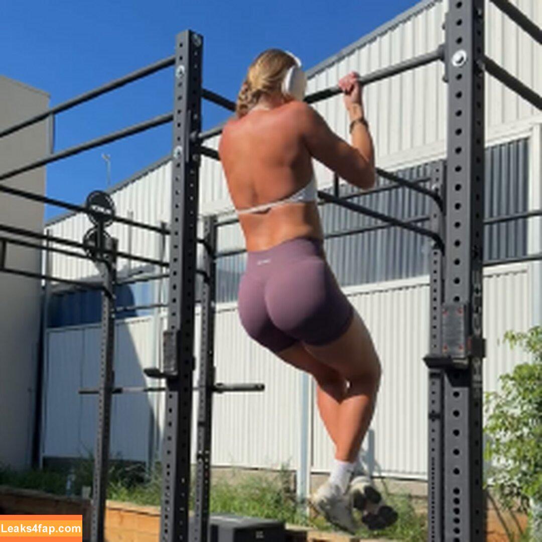 Emily Dew-Gosling / emilyascari_ leaked photo photo #0002