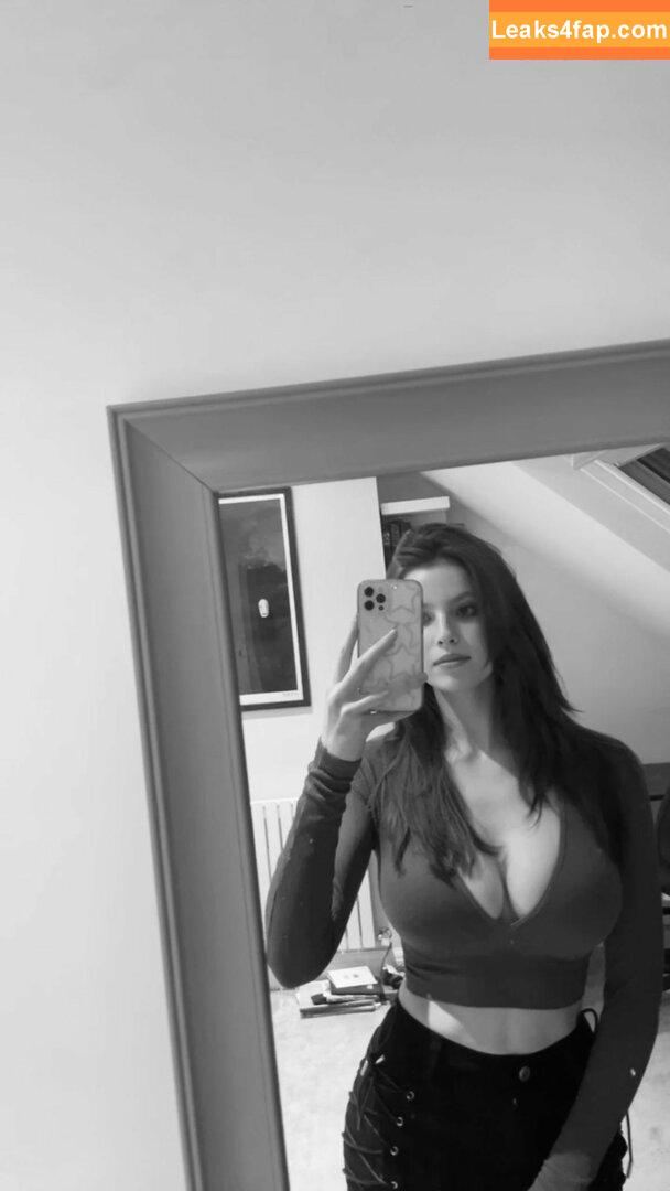 Emily Deyt-Aysage / emilydeytaysage / emjayplays leaked photo photo #0089