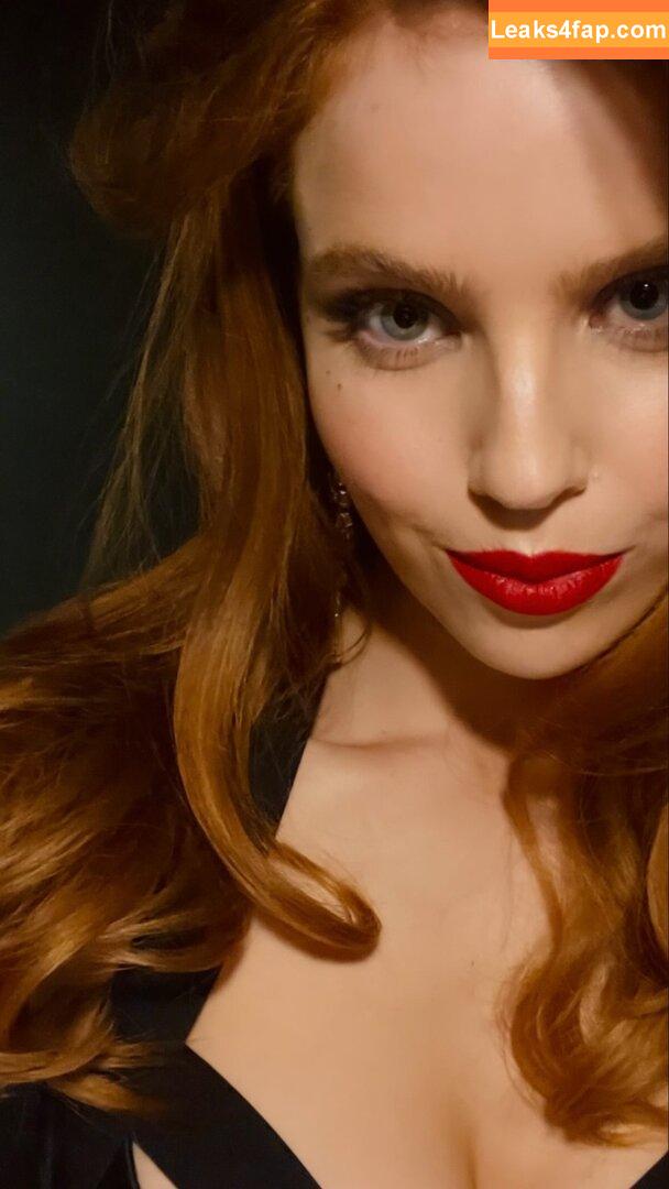 Emily Deyt-Aysage / emilydeytaysage / emjayplays слитое фото фото #0424