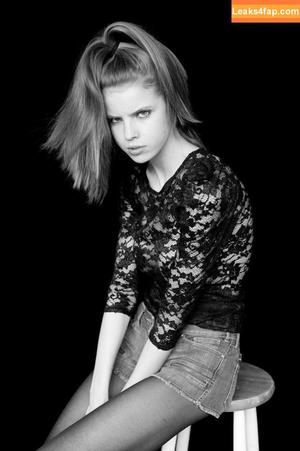 Emily Deyt-Aysage photo #0091