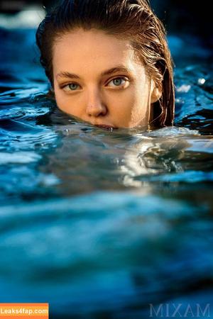 Emily DiDonato photo #0075