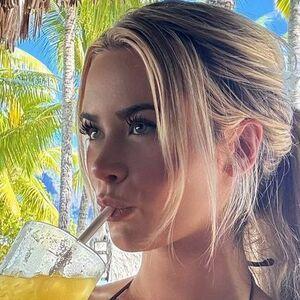 Emily Elizab3th фото #0026