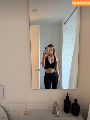 Emily Elizab3th фото #0159