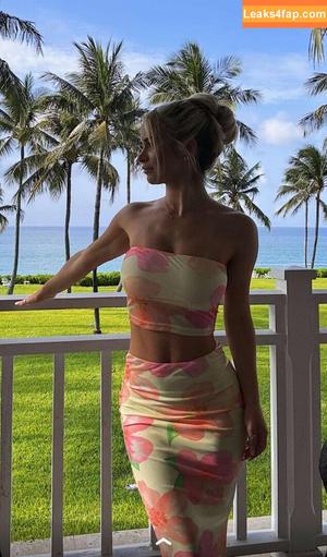 Emily Elizab3th photo #0437