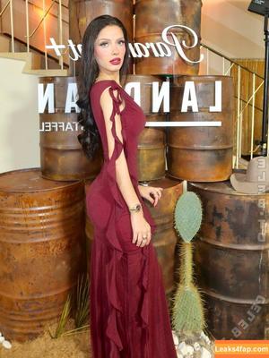 Emily Furz photo #0072