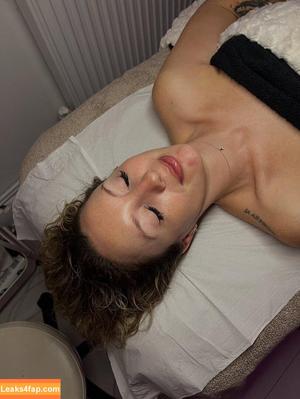 Emily Gallagher photo #0001
