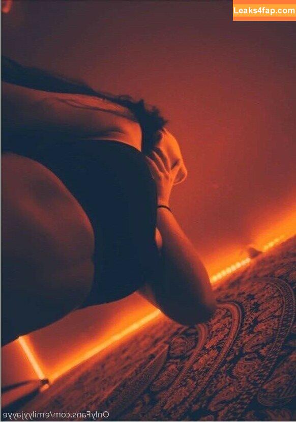 Emily Jaye / emilyjayepro / emilyyjayye leaked photo photo #0003
