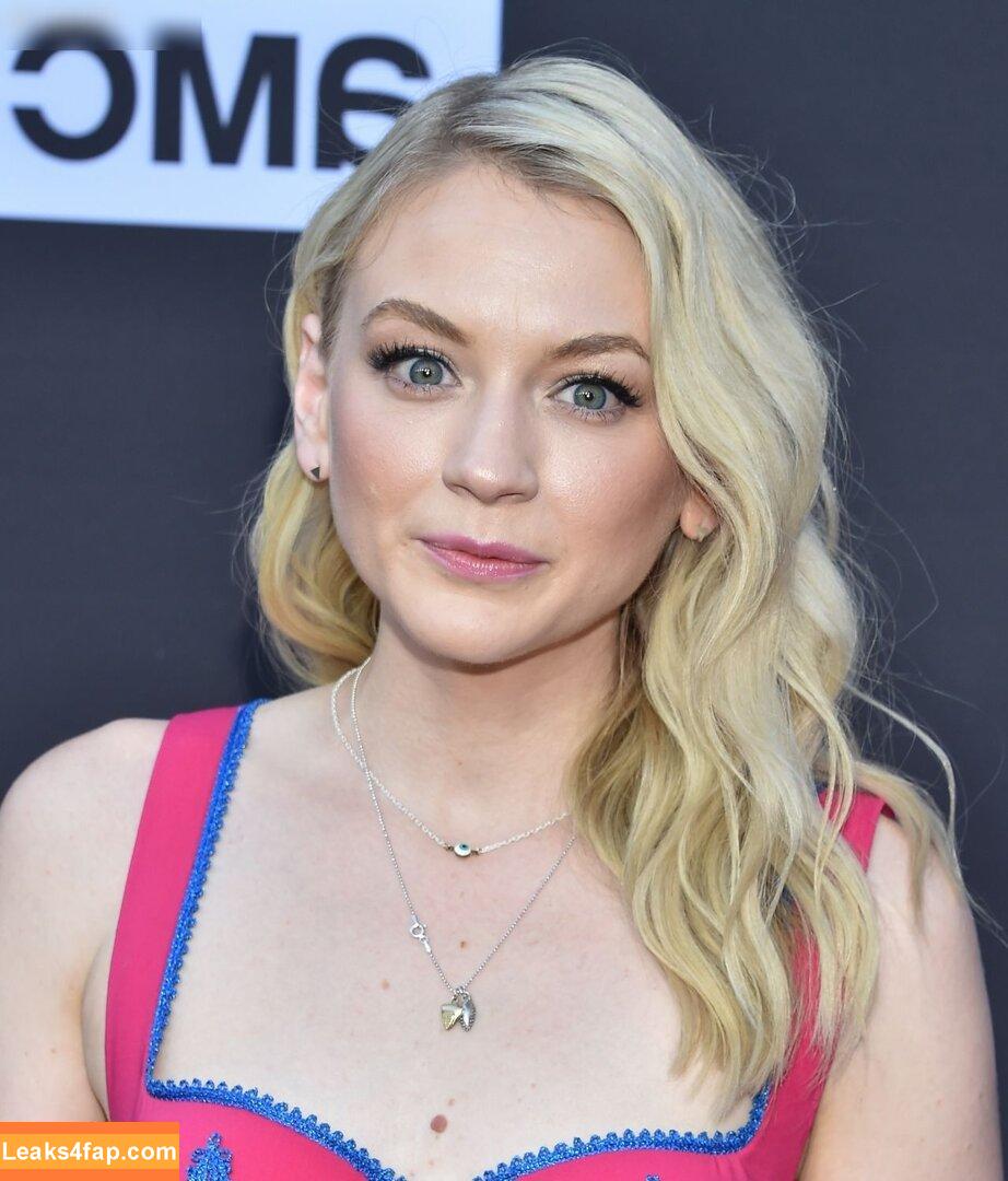 Emily Kinney / emmykinney слитое фото фото #0068