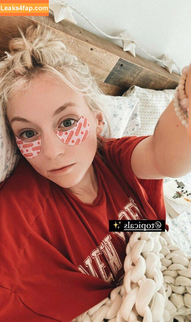 Emily Kinney / emmykinney / https: слитое фото фото #0128