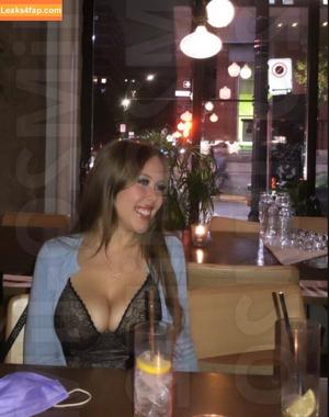 Emily Kyte photo #0004