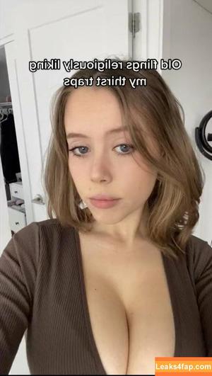 Emily Kyte photo #0038