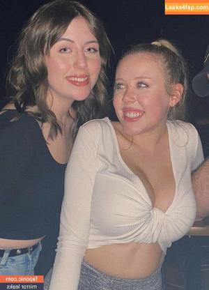 Emily Kyte photo #0146