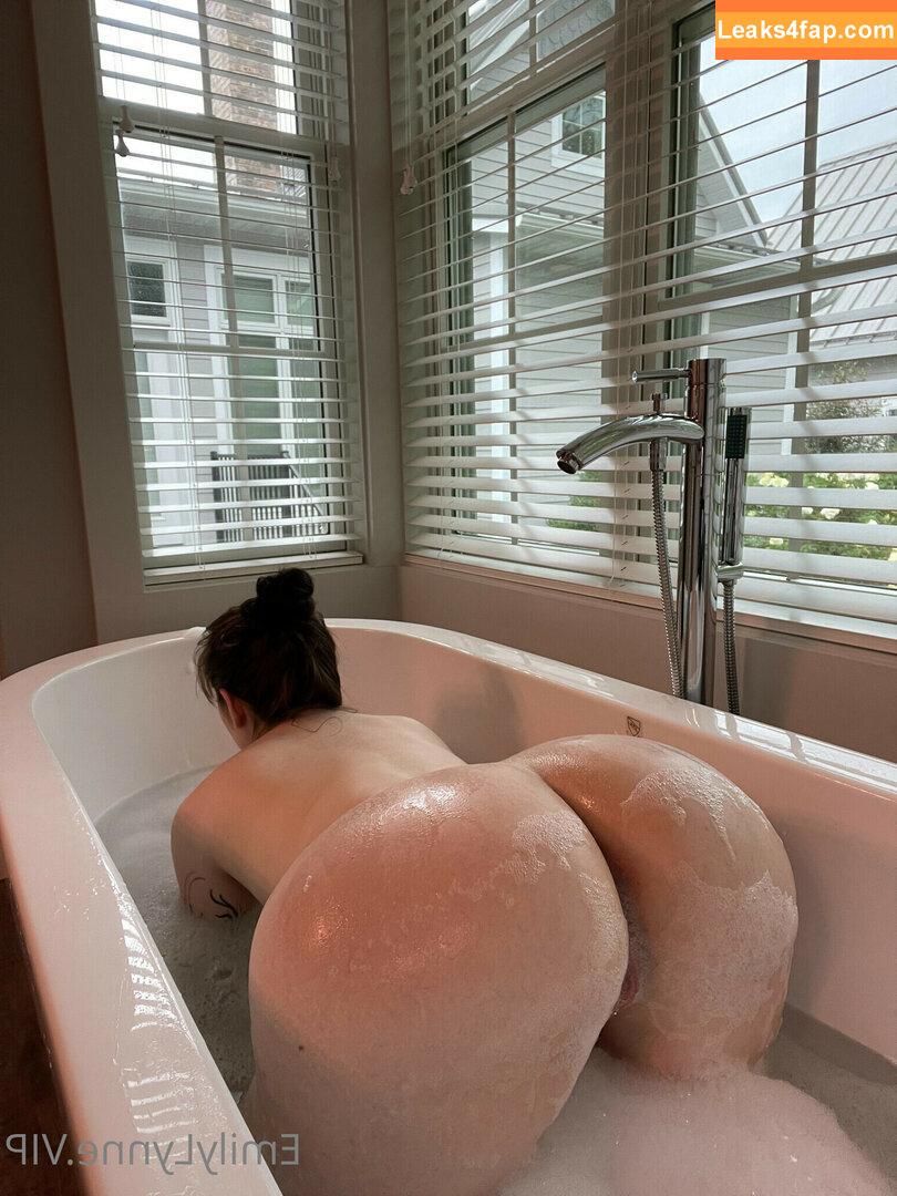 Emily Lynne / MyFreeCams / https: / theemilylynne / themilylynne leaked photo photo #0072