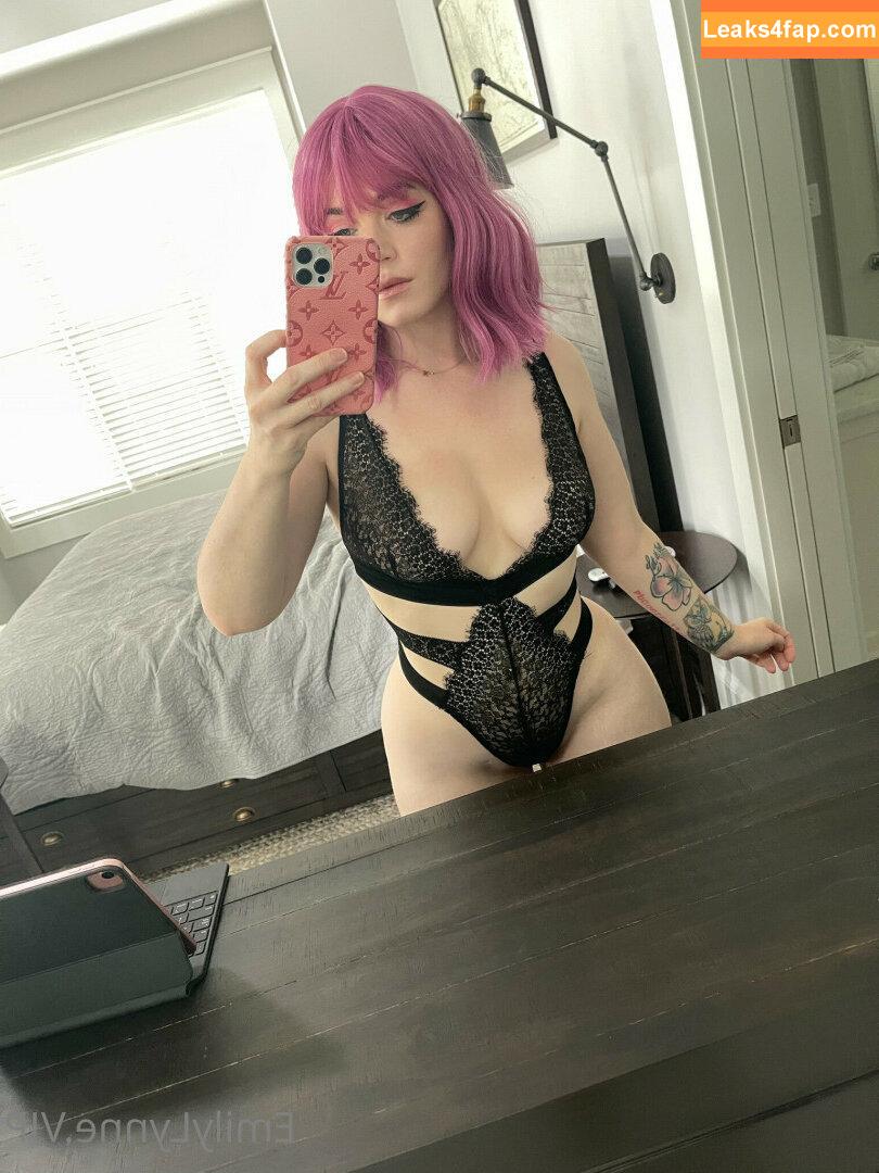 Emily Lynne / MyFreeCams / https: / theemilylynne / themilylynne leaked photo photo #0712