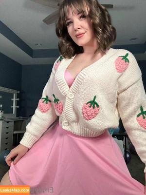 Emily Lynne photo #0986