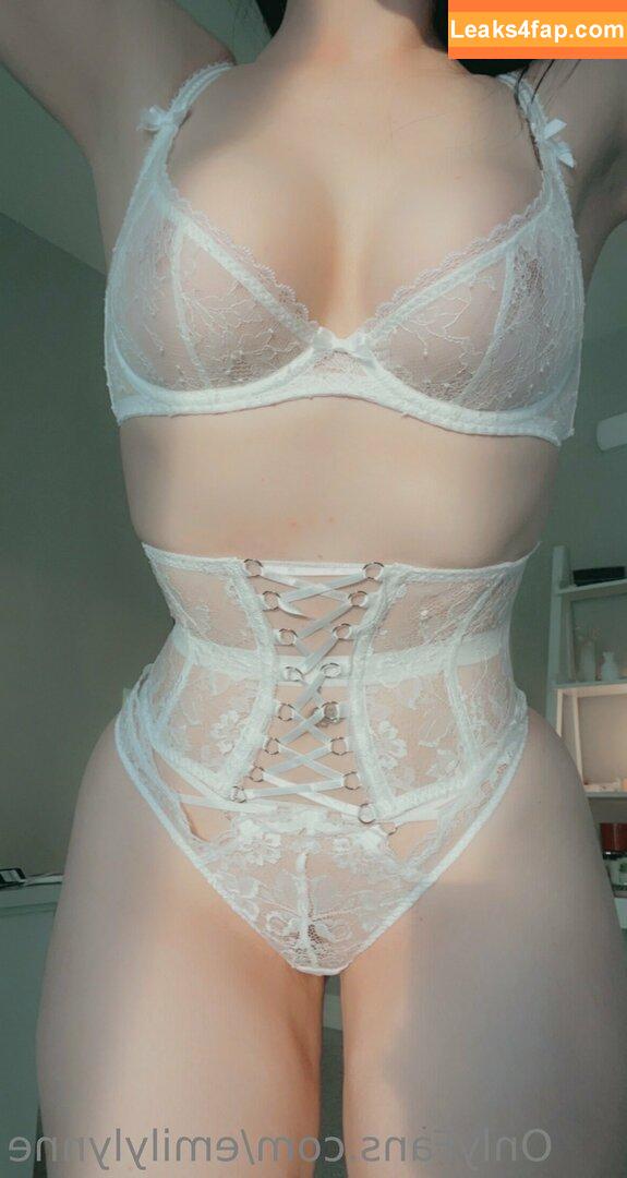 Emily Lynne / MyFreeCams / https: / theemilylynne / themilylynne leaked photo photo #1289