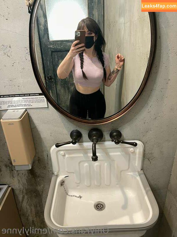 Emily Lynne / MyFreeCams / https: / theemilylynne / themilylynne leaked photo photo #1911