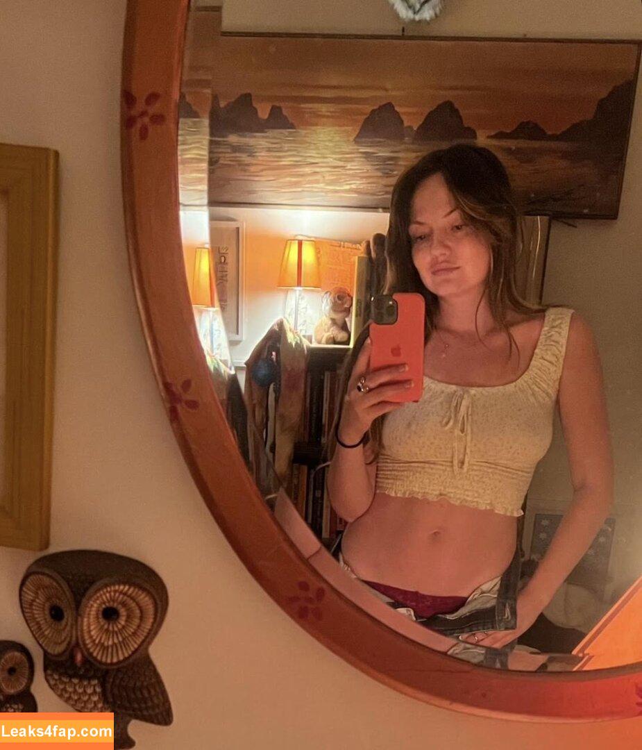 Emily Meade / need4meade leaked photo photo #0009