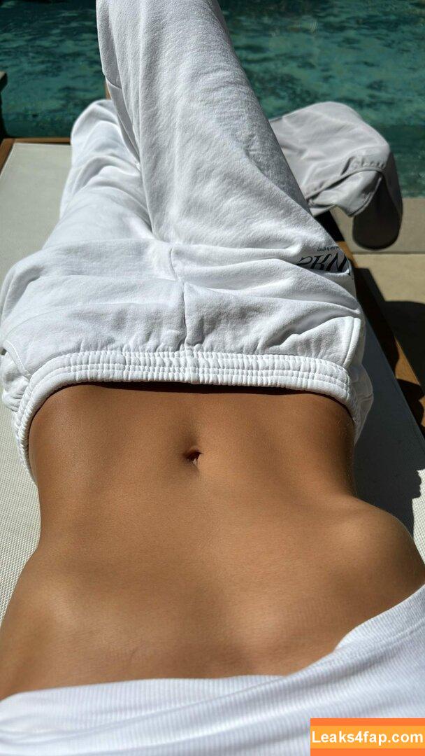 Emily Oberg / emilyoberg leaked photo photo #0098